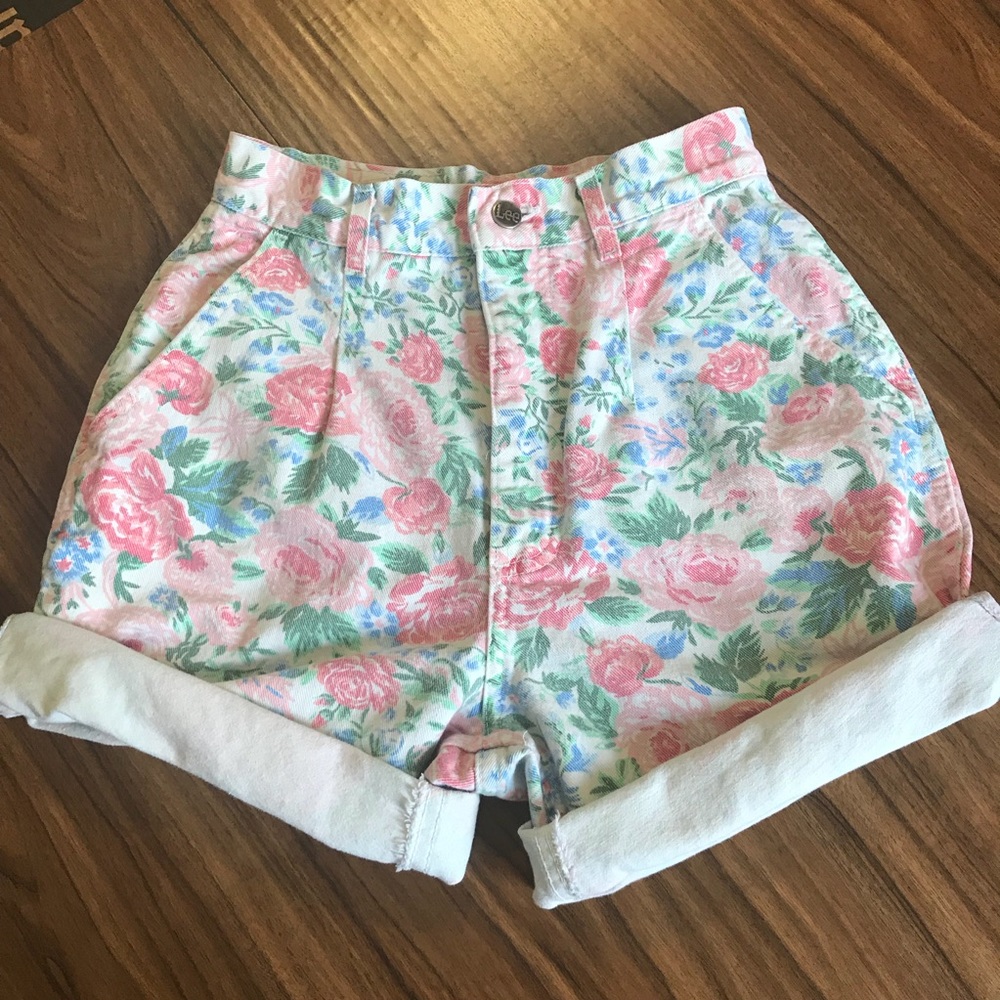 Lee Vintage 90’s High Waisted Shorts